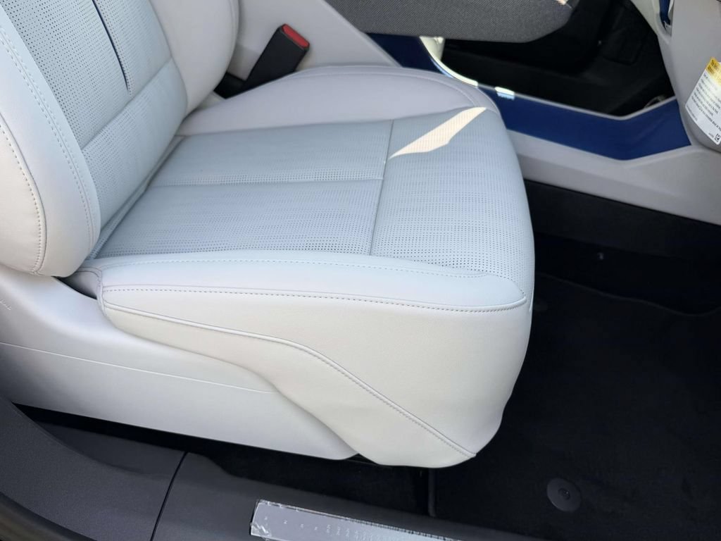 New 2027 Cadillac Optiq Premium Sport AWD/4WD image 34