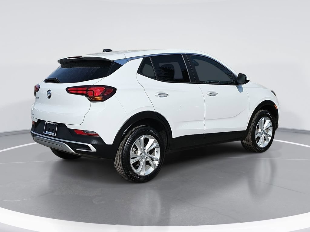 Certified 2023 Buick Encore GX Preferred w/ Cold Weather Comfort Package AWD/4WD image 3