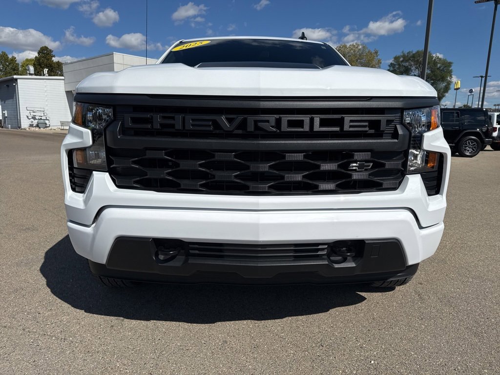 Used 2025 Chevrolet Silverado 1500 Custom image 10