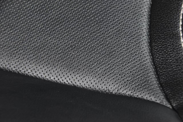 Used 2020 Ford Explorer ST w/ ST Street Pack image 33