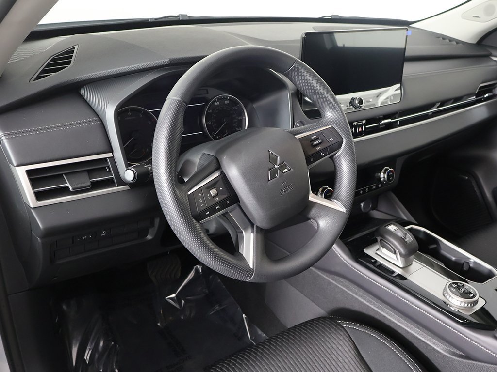 New 2026 Mitsubishi Outlander ES AWD/4WD image 27
