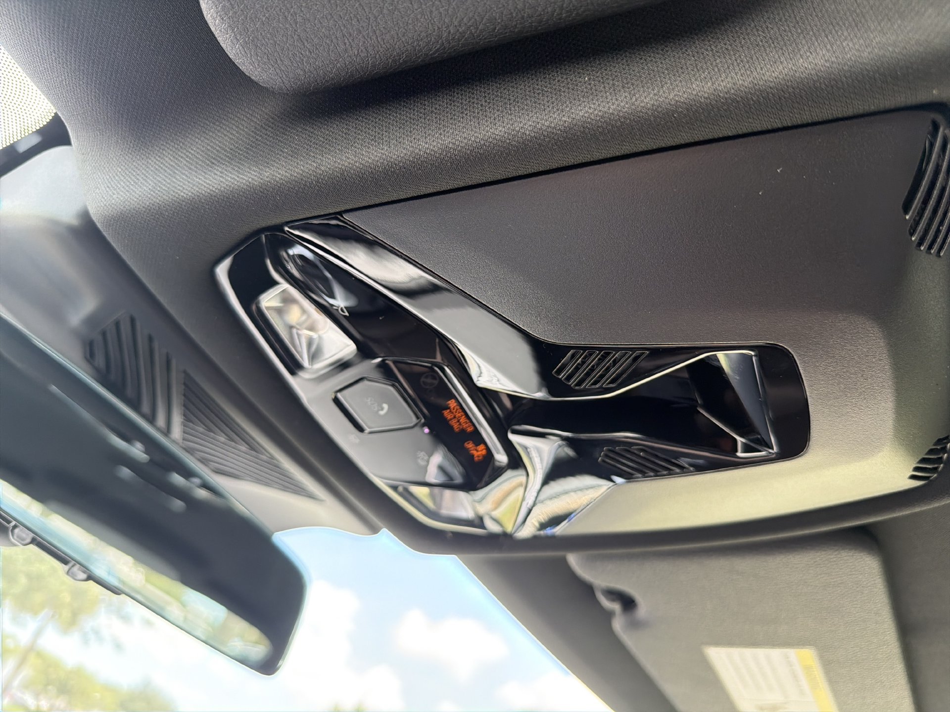 New 2026 BMW 228i w/ Technology Package FWD image 34