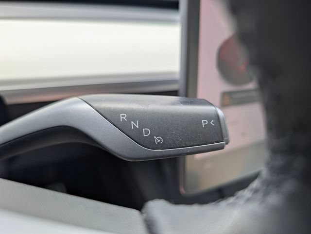 Used 2021 Tesla Model Y Performance AWD/4WD image 24