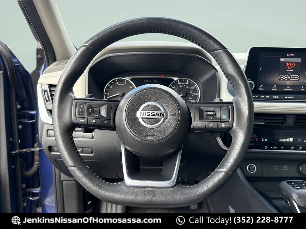 Certified 2021 Nissan Rogue SV w/ Premium Package FWD image 44