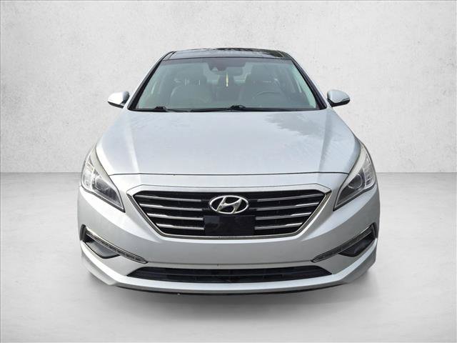 Used 2015 Hyundai Sonata Limited w/ Option Group 06 FWD image 2