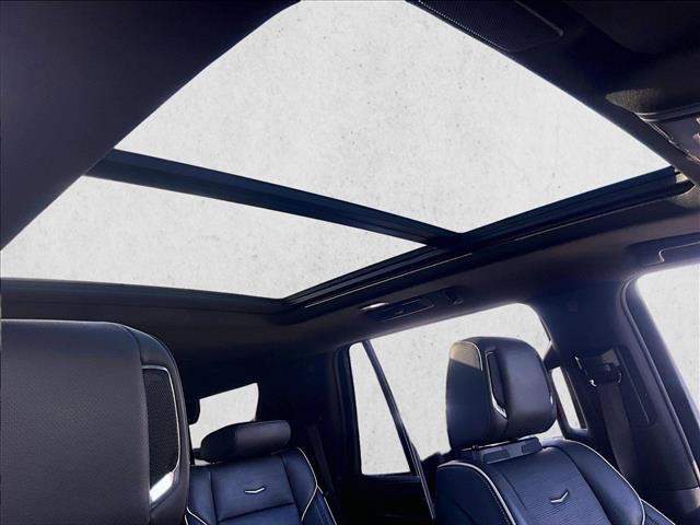 Certified 2023 Cadillac Escalade Premium Luxury RWD image 17