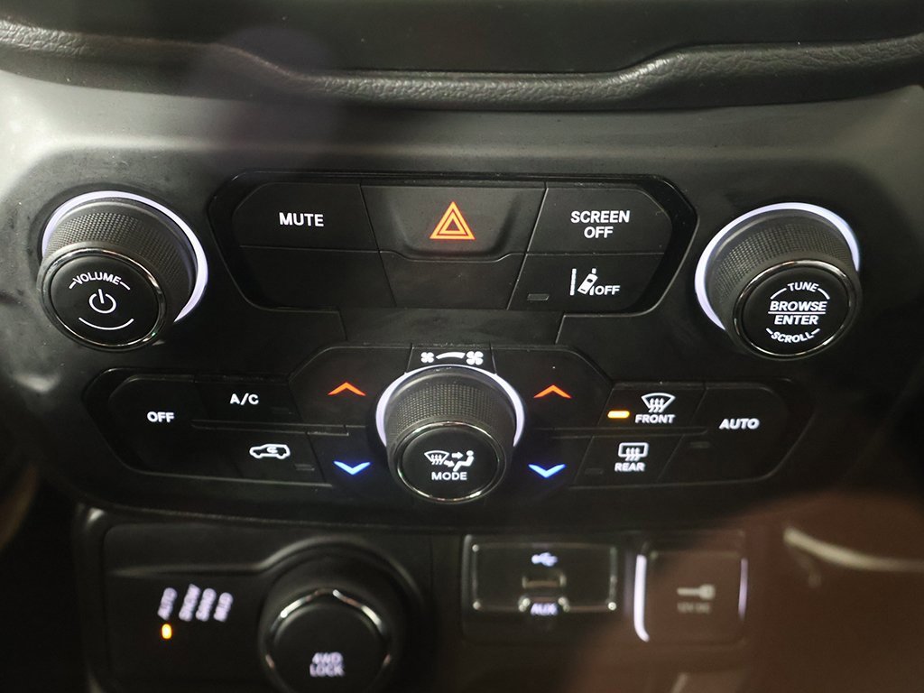 Used 2022 Jeep Renegade Altitude w/ Convenience Group image 45