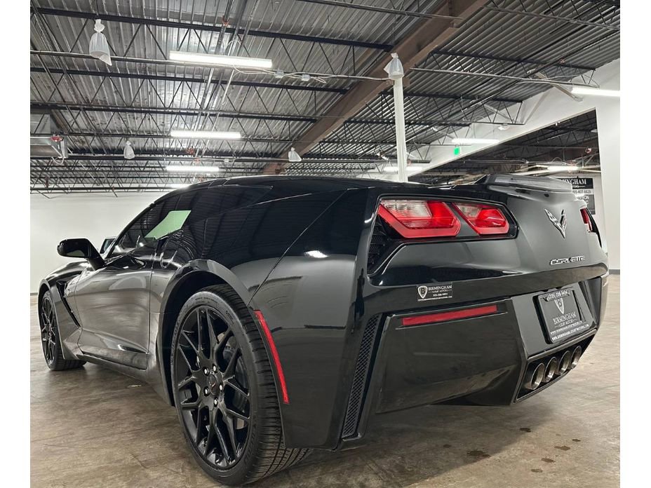 Used 2019 Chevrolet Corvette Stingray Coupe w/ 1LT image 18