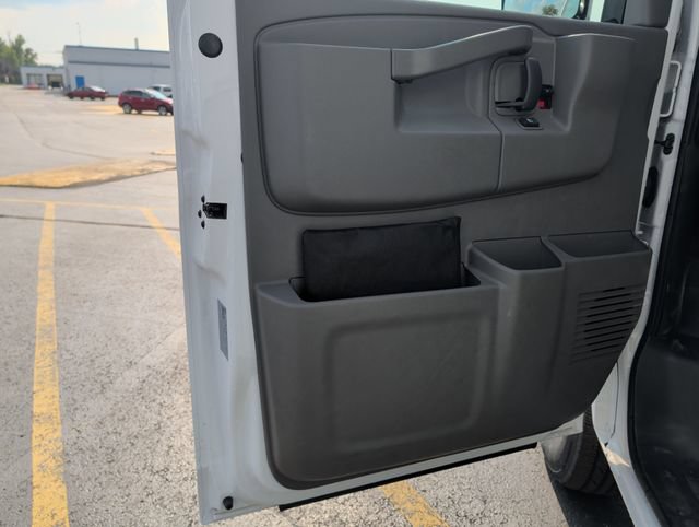 New 2026 Chevrolet Express 3500 w/ Power Convenience Package RWD image 10