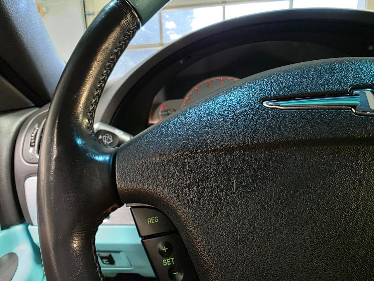 Used 2002 Ford Thunderbird RWD image 22