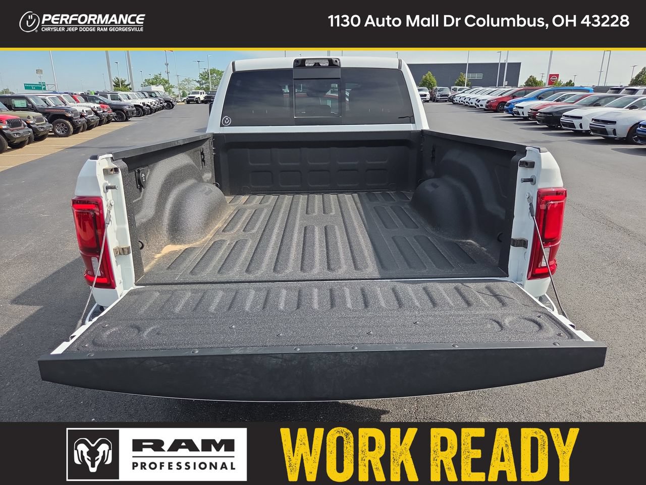 New 2026 RAM 2500 Big Horn AWD/4WD image 7