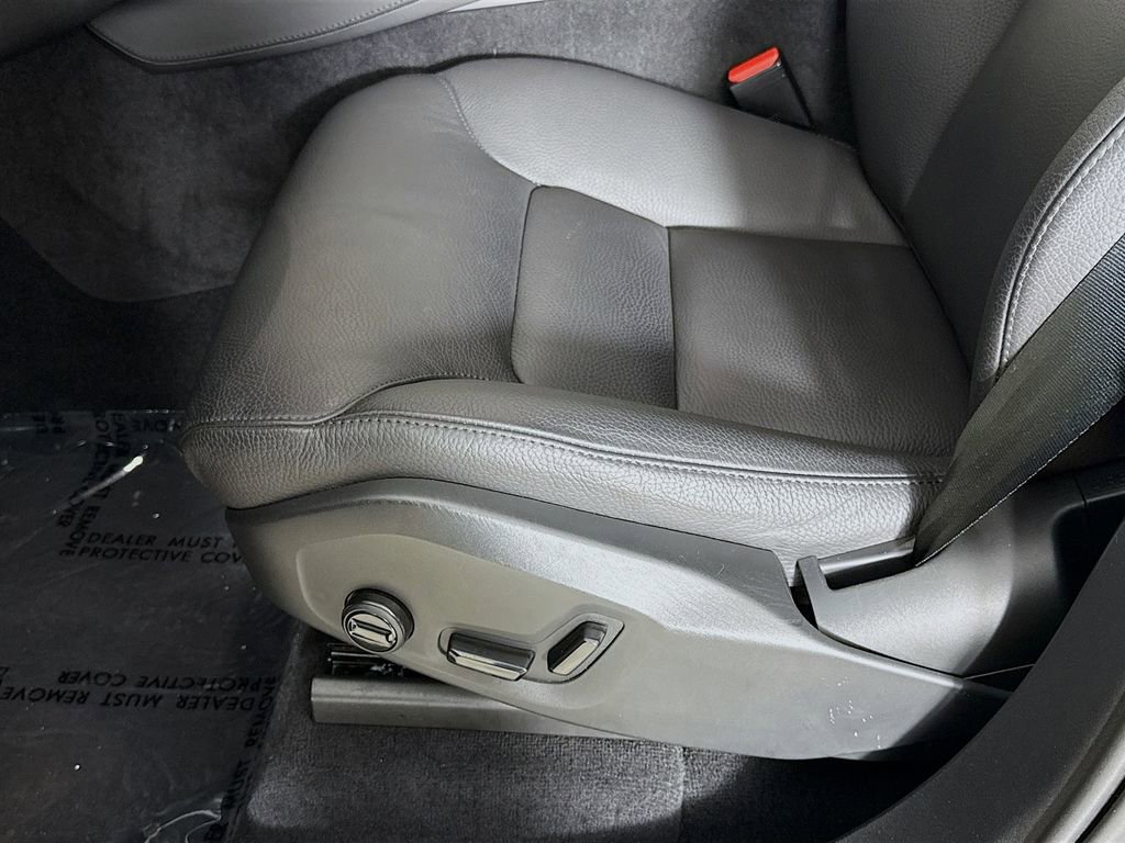 Certified 2025 Volvo XC90 B6 Plus image 19