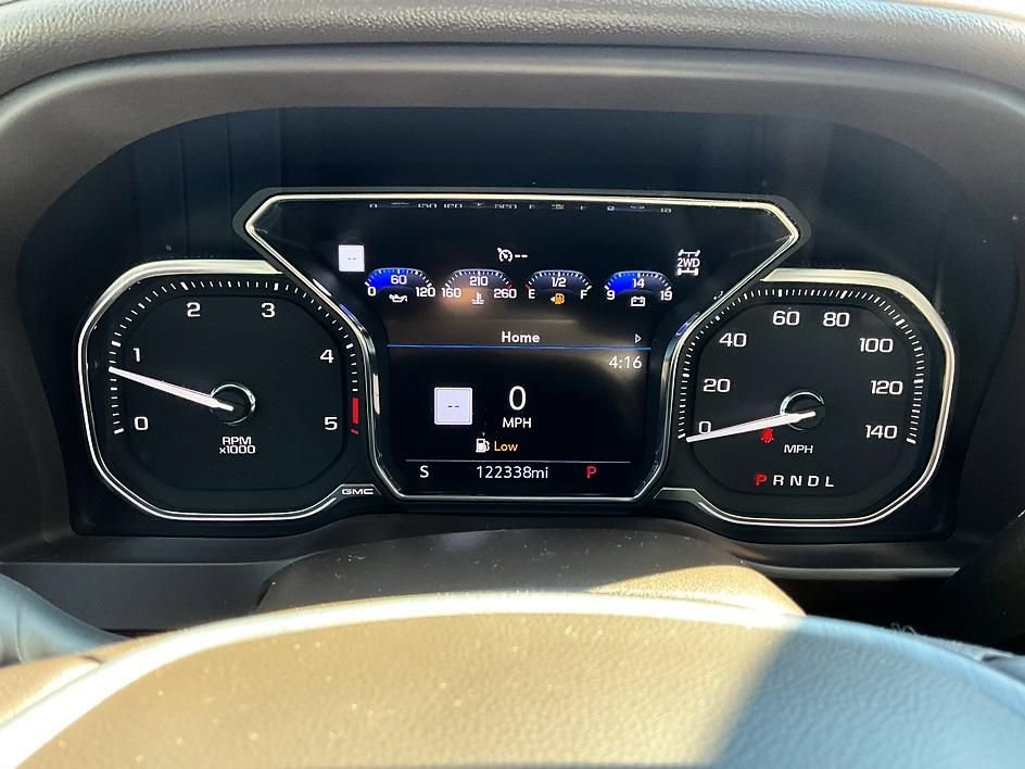 Used 2022 GMC Sierra 2500 Denali w/ Denali Ultimate Package image 20