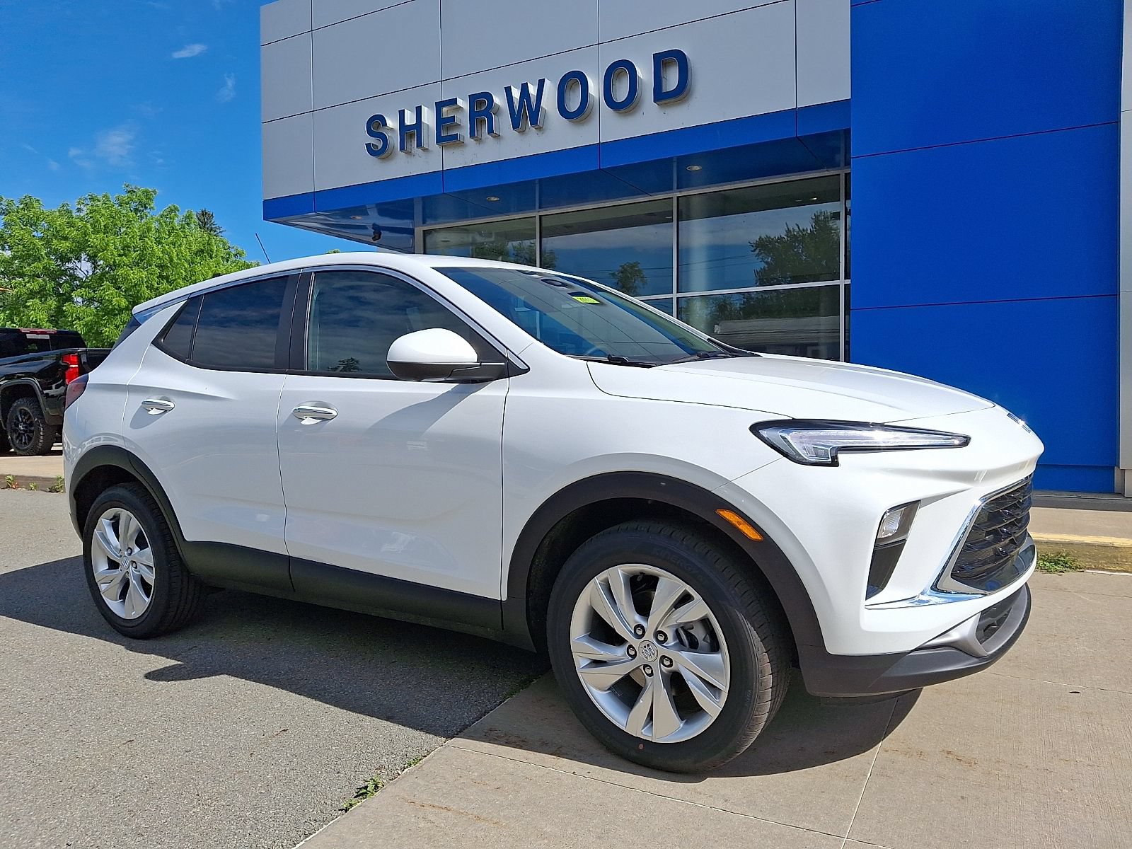 New 2026 Buick Encore GX Preferred w/ Advanced Technology Package AWD/4WD image 1