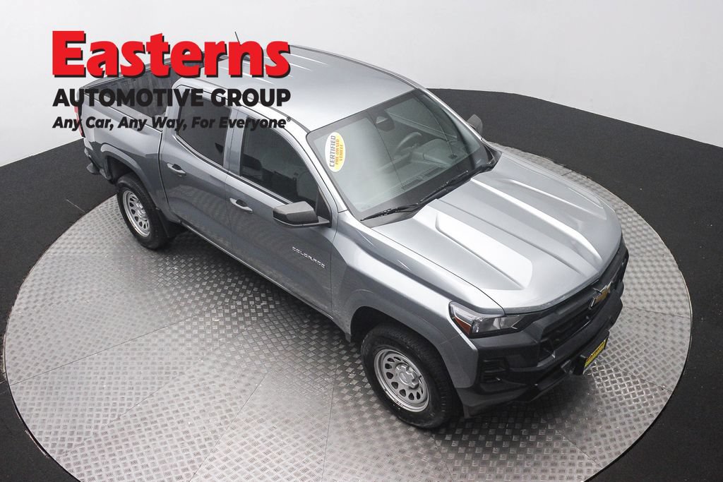 Used 2023 Chevrolet Colorado W/T RWD image 3