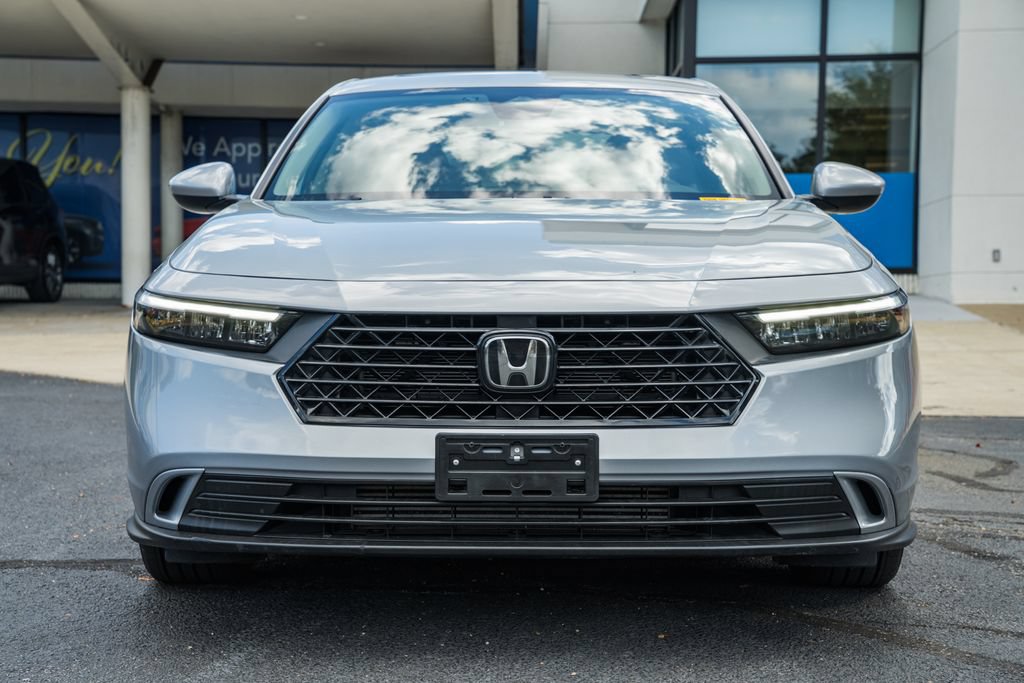 Used 2024 Honda Accord EX image 2