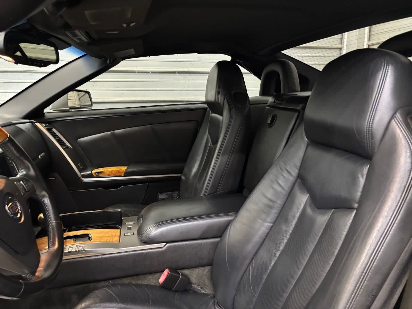 Used 2005 Cadillac XLR RWD image 11