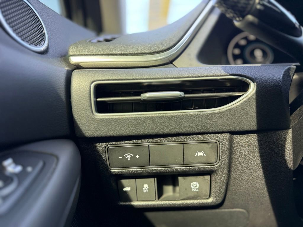 Used 2022 Hyundai Sonata SEL w/ Convenience Package image 13