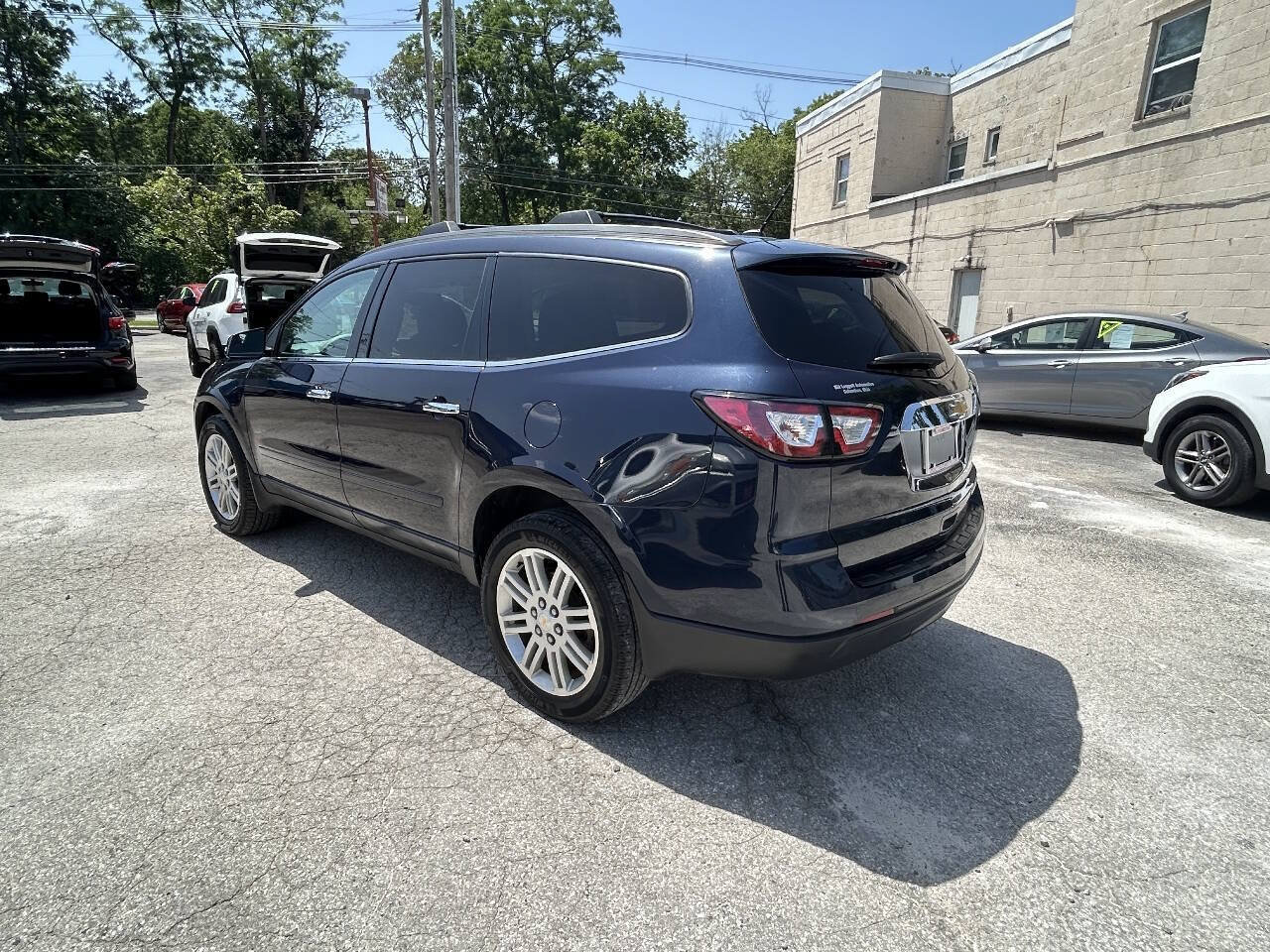 Used 2015 Chevrolet Traverse LT w/ Traveler's Package FWD image 11