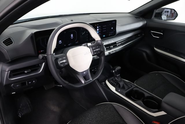 Used 2025 Kia K4 GT-Line w/ GT-Line Sunroof Package FWD image 27