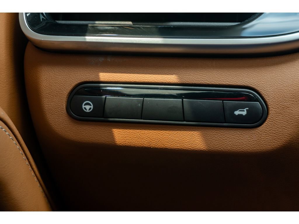 Used 2023 INFINITI QX60 Sensory w/ Cargo Package AWD/4WD image 31