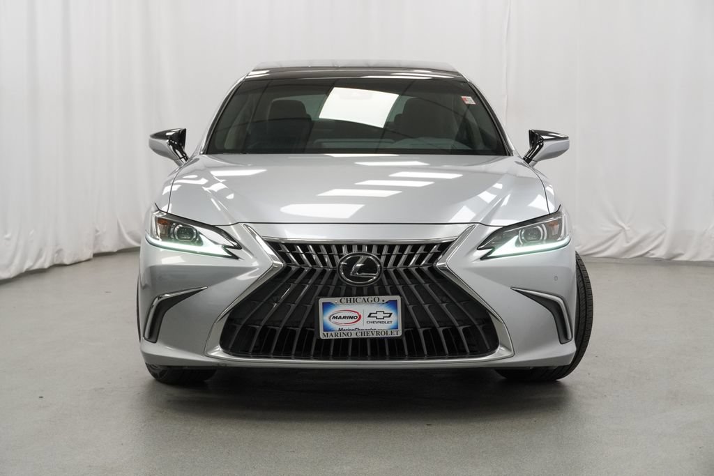 Used 2023 Lexus ES 350 w/ Protection Package (P2) FWD image 2