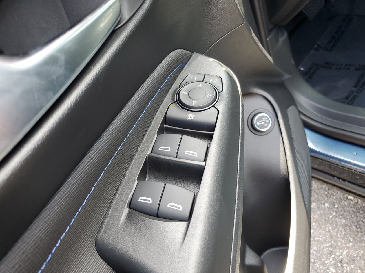 New 2026 Buick Envista Sport Touring w/ Convenience I Package FWD image 17