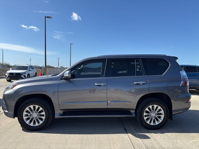 Used 2017 Lexus GX 460 image 6