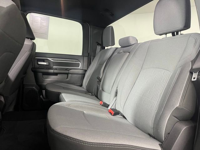 Used 2024 RAM 2500 Big Horn AWD/4WD image 36