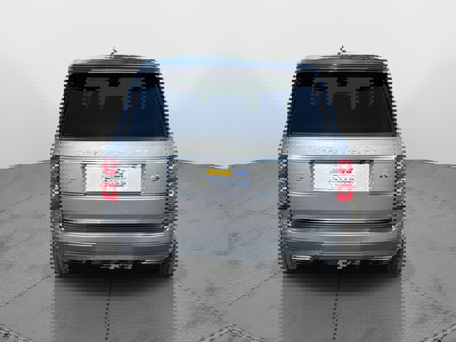 Used 2020 Land Rover Range Rover HSE image 2