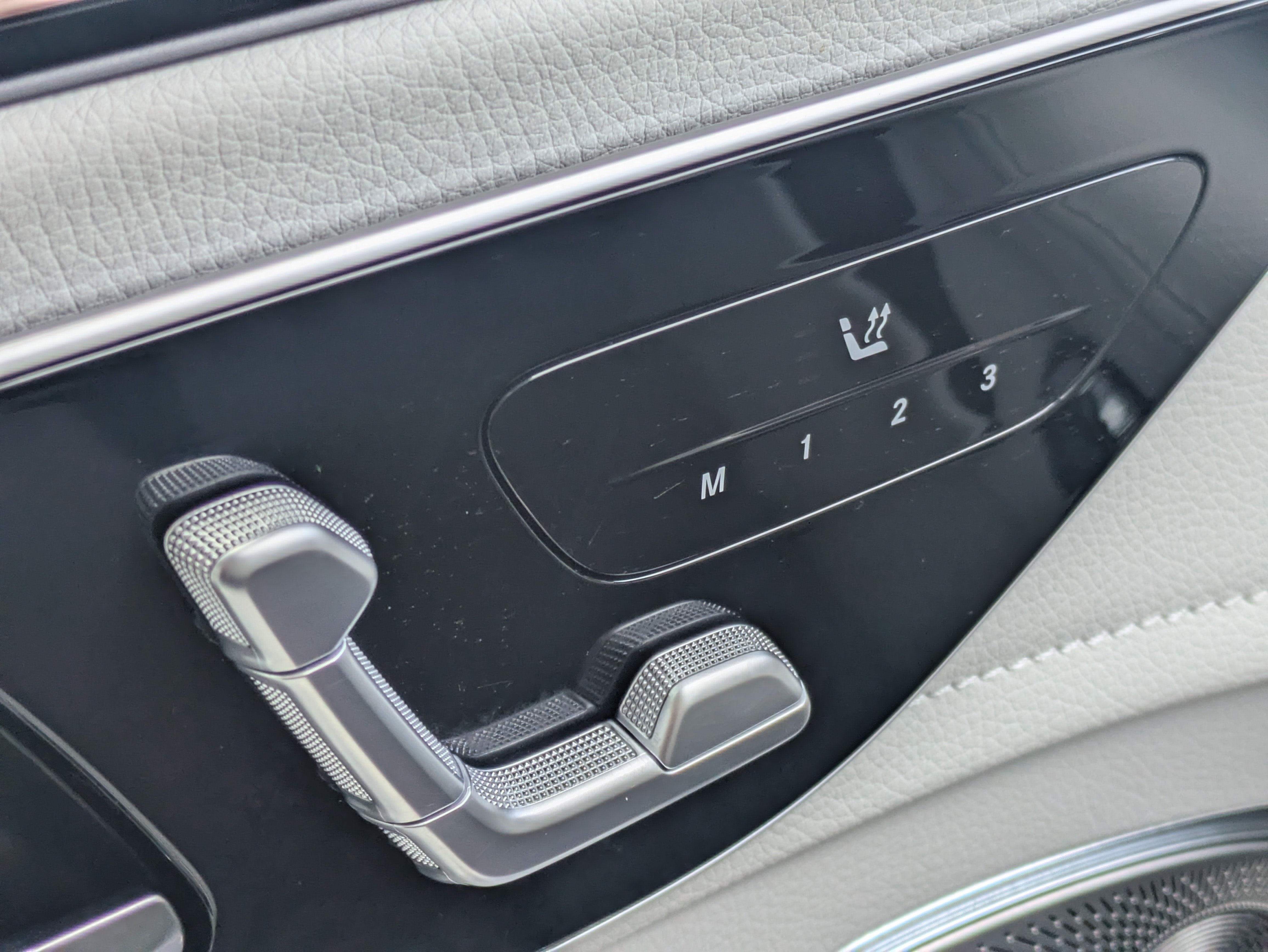 Certified 2023 Mercedes-Benz EQE 350+ SUV image 24