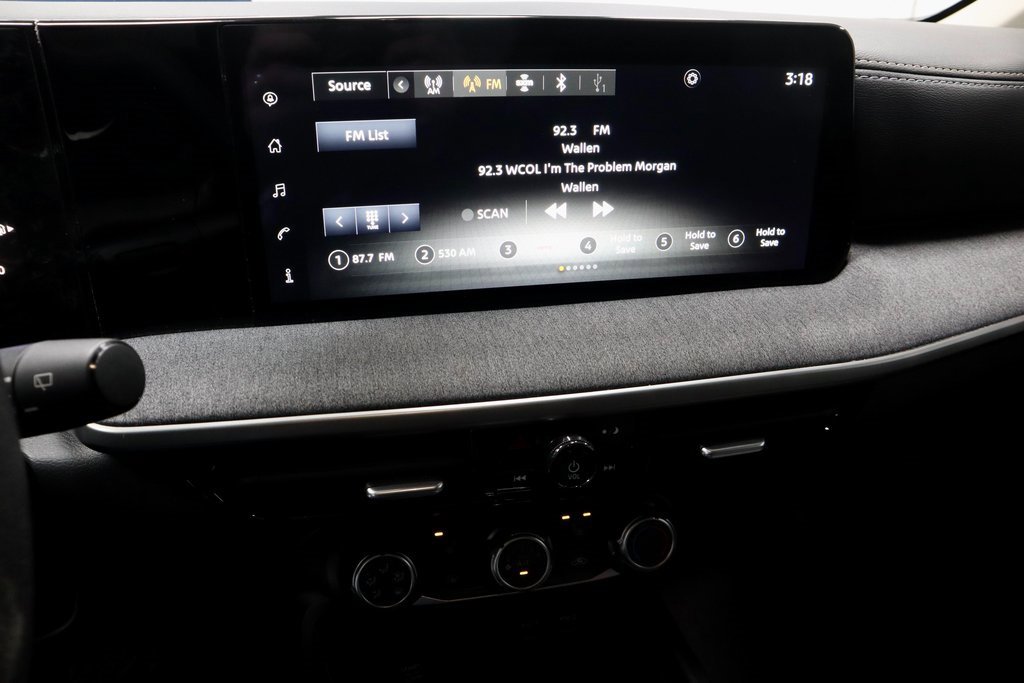 Certified 2025 Nissan Kicks SV w/ SV Premium Package image 33