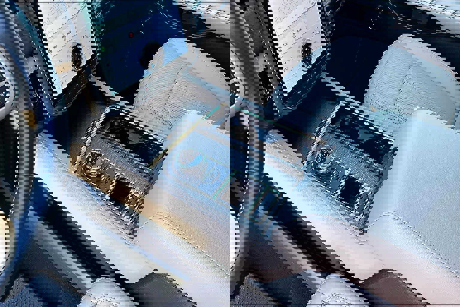 Used 2024 Ford Expedition Max Limited image 16