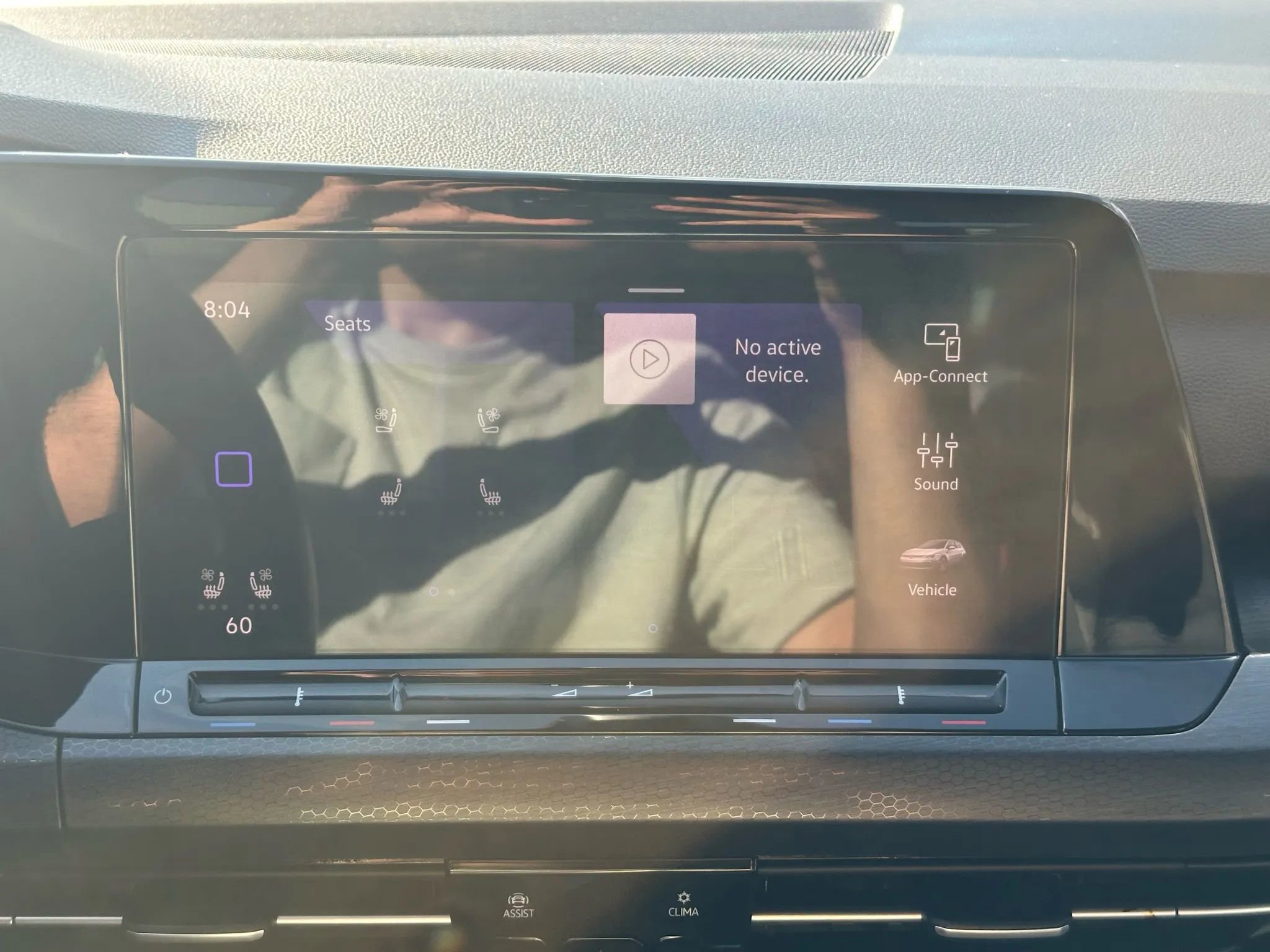 Used 2022 Volkswagen GTI SE image 23