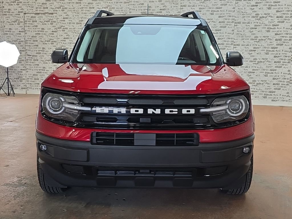 Used 2021 Ford Bronco Sport Outer Banks image 2