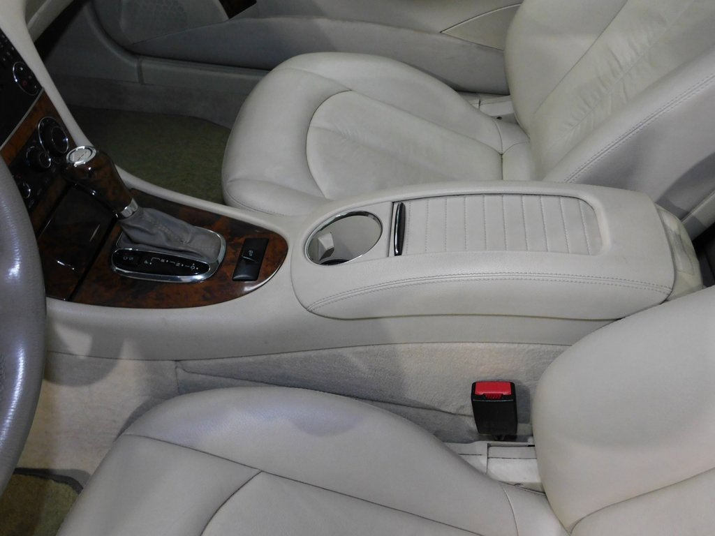 Used 2007 Mercedes-Benz CLK 350 Cabriolet image 39