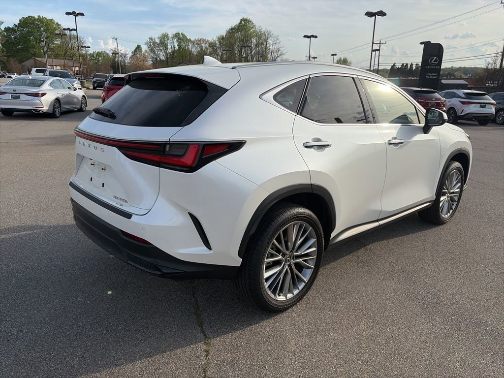 Used 2025 Lexus NX 350h AWD w/ Accessory Package (Z2) image 3