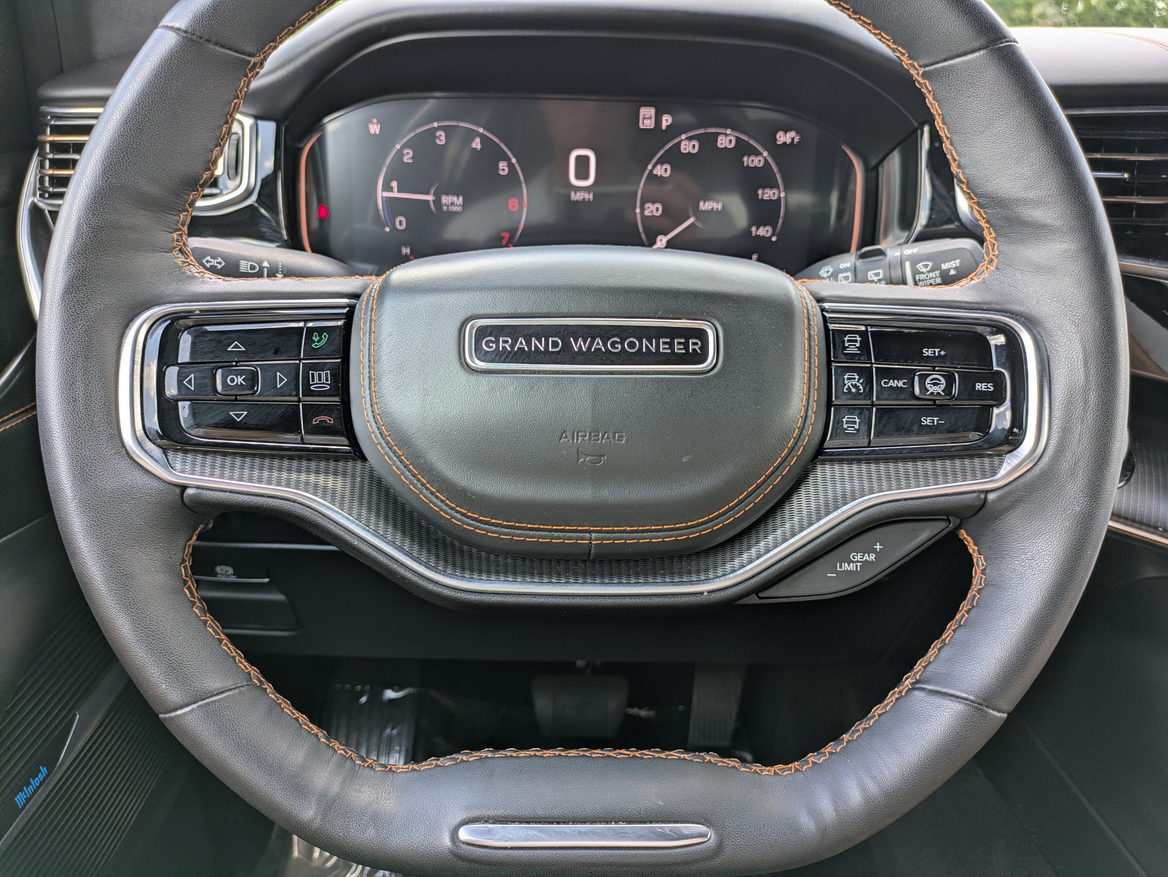 Used 2024 Jeep Grand Wagoneer Series III w/ Quick Order Packagew 28T AWD/4WD image 26
