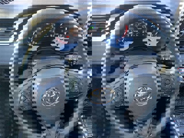 New 2025 Toyota RAV4 XLE image 19