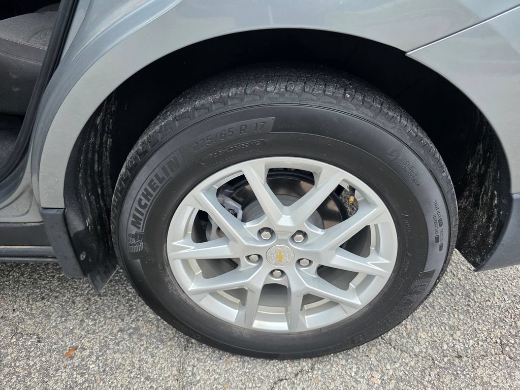 Certified 2024 Chevrolet Equinox LT FWD image 31