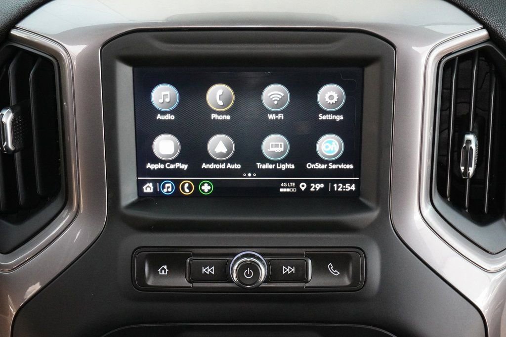 Used 2024 Chevrolet Silverado 3500 W/T image 12