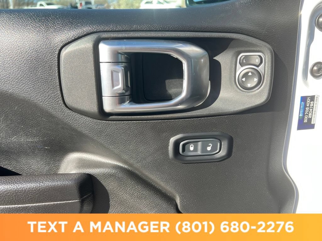Used 2023 Jeep Wrangler Unlimited w/ 8.4" Radio Group AWD/4WD image 11