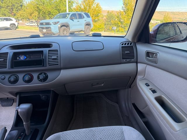 Used 2003 Toyota Camry LE w/ Fleet Convenience Pkg FWD image 11