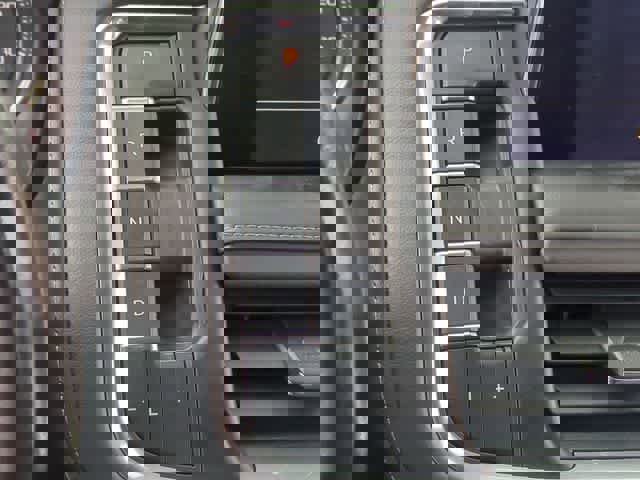 Certified 2021 Chevrolet Suburban LT image 16