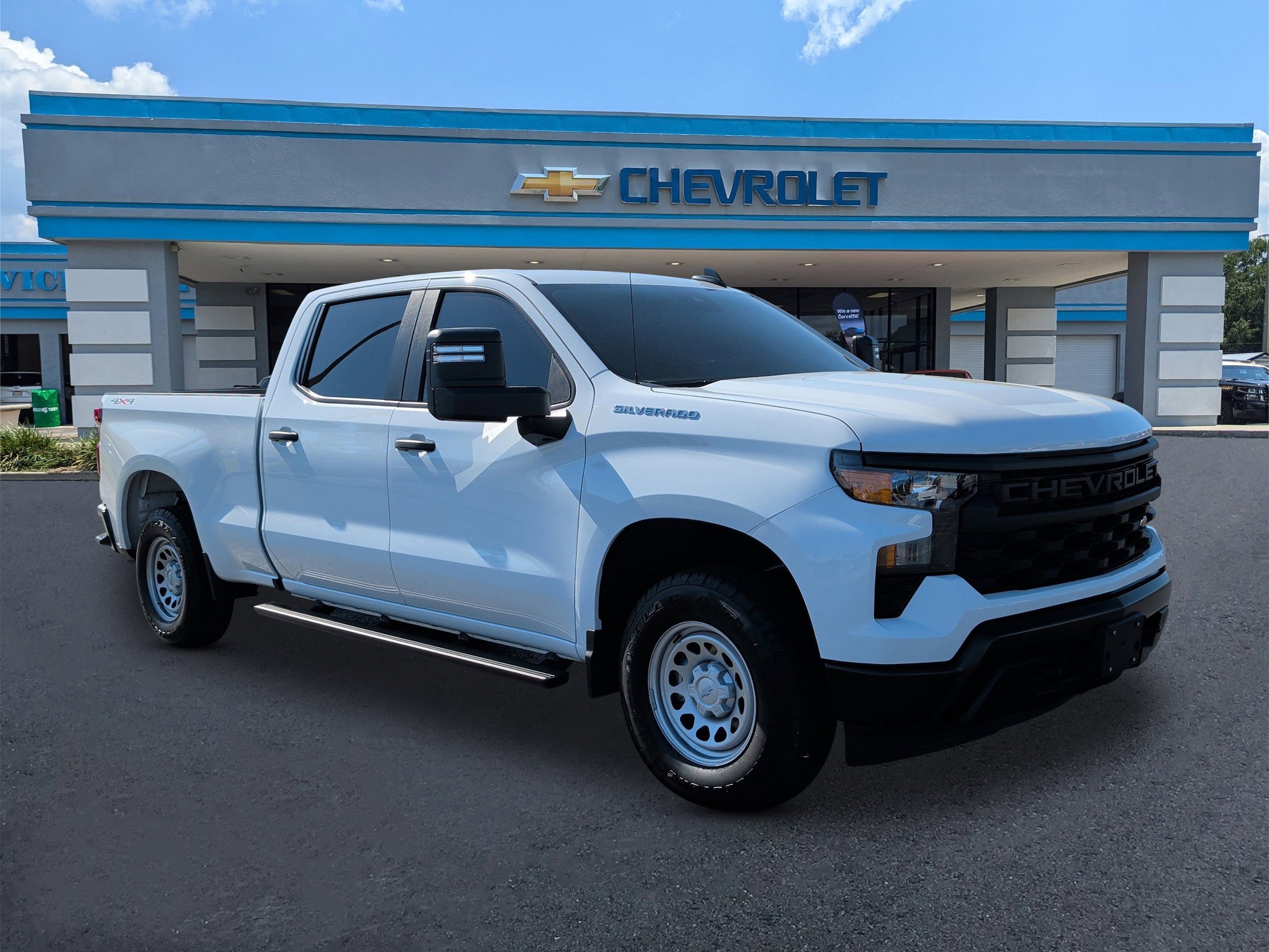 Used 2025 Chevrolet Silverado 1500 W/T w/ WT Value Package AWD/4WD image 1