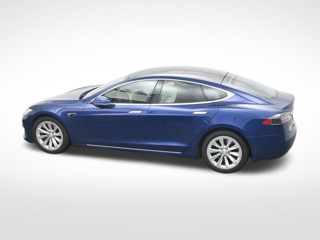 Used 2019 Tesla Model S Standard Range AWD/4WD image 30