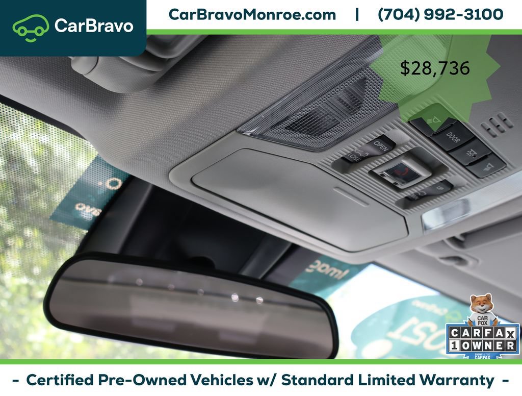Used 2021 Toyota RAV4 XLE Premium FWD image 26