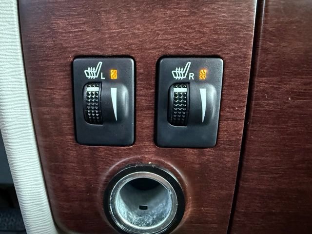 Used 2014 Toyota Sienna XLE FWD image 22