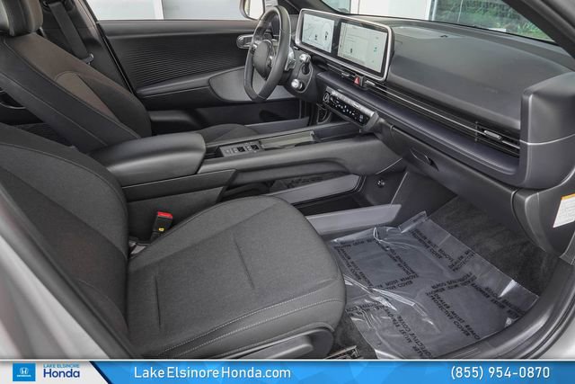 Used 2024 Hyundai Ioniq 6 SE RWD image 17