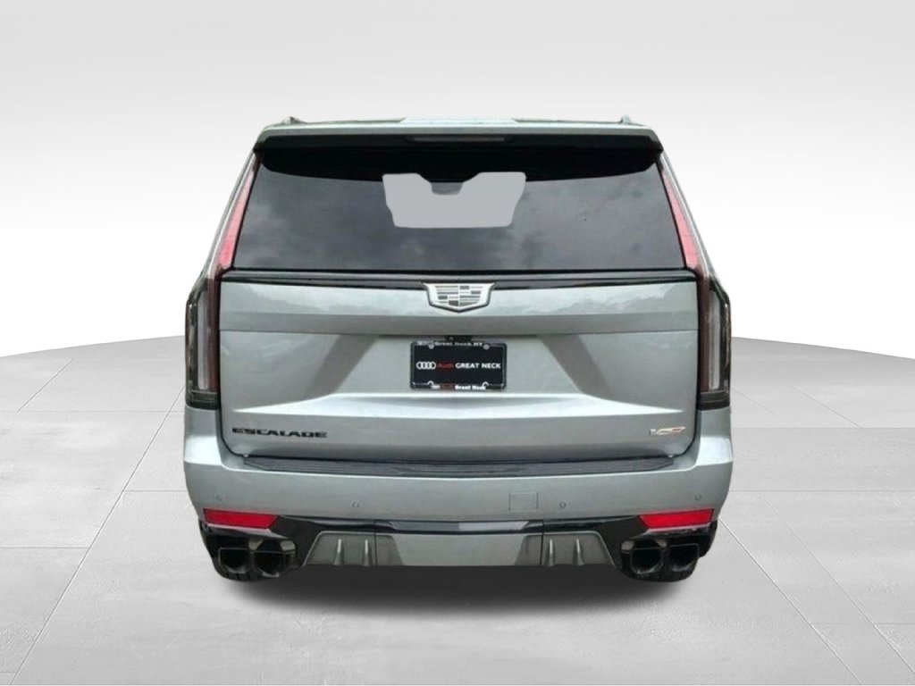 Used 2024 Cadillac Escalade ESV V w/ LPO, ONYX Package AWD/4WD image 20